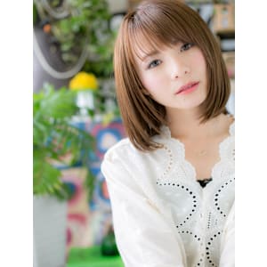 透け感斜めバング前下がりエアーストレート　ことりベージュ