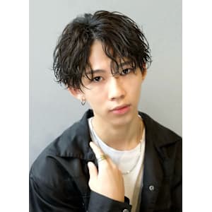 センターパート - メンズヘア整形サロン GOALD 渋谷店【メンズヘアセイケイサロン ゴールド シブヤテン】掲載中