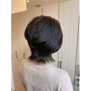 大人上品ウルフヘアー