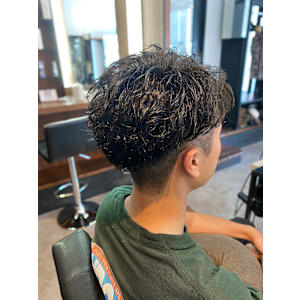 【IRIE HAIR赤坂】ニュアンスオーバーカール