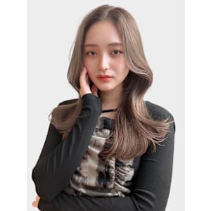 大人可愛いブリーチなし透明感ミルクティーベージュカラー