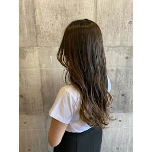 大人バレイヤージュ〈ARCH CHIAKI〉 - ARCH【アーチ】掲載中