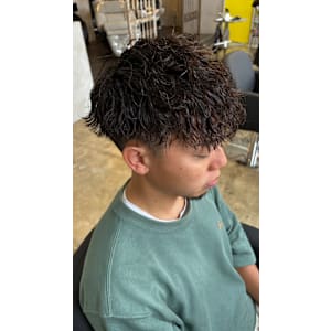 メンズマッシュカット波巻きツイストスパイラルパーマ