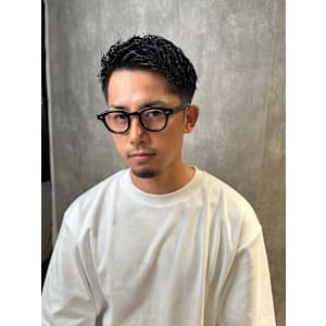 スパイキーショート