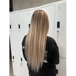 limit by Afinar 大宮店×ロング