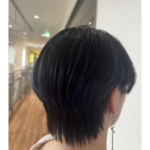 ハンサムショート/インナーカラー