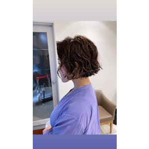 酸性デジタルパーマでリッジのあるボブパーマ