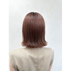 【外ハネ ボブ oggiotto】