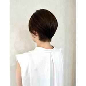 オリーブカラーくびれショート・ツーブロック