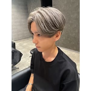 _WHITE 鳳店×ショート