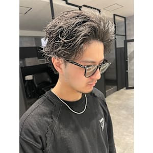 _WHITE 鳳店×ショート