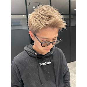 _WHITE 鳳店×ショート