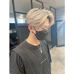 _WHITE 鳳店×ショート