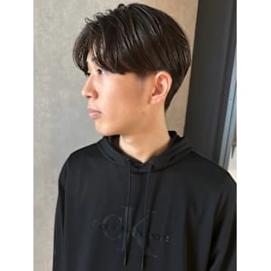 センターパート　マッシュ　爽やか　メンズカット　ビジネス