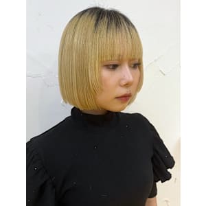 ハイトーンボブ 外国人風 ブロンドヘア 姫カット ぱっつん