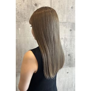 シルバーベージュ/ブリーチカラー