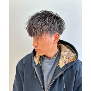 横浜メンズパーマツイストパーマツイストスパイラルマッシュヘア