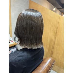 髪質改善カラー　オリーブベージュ