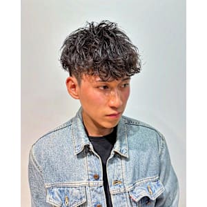 横浜メンズパーマスペインカールマッシュパーマニュアンスパーマ