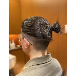 銀座 マンバン 理容室