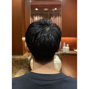 ナチュラル刈り上げないショート