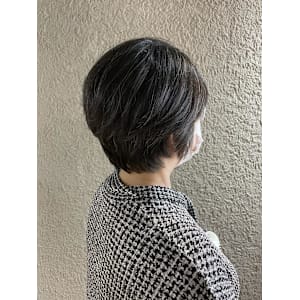 丸みのあるショートレイヤー - Heart box 四ツ谷店【ハートボックス ヨツヤテン】掲載中
