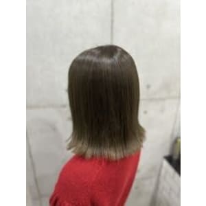 切りっぱなしボブ