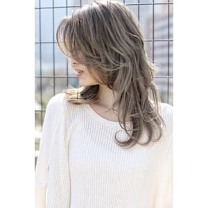 【SOHO NEWYORK銀座】グレージュバレイヤージュ