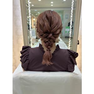 【crop es辻堂 藤田】ハイトーン編みおろしアレンジ