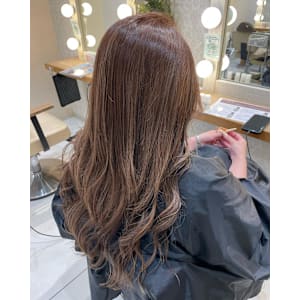 ココアベージュカラー　　（千田）