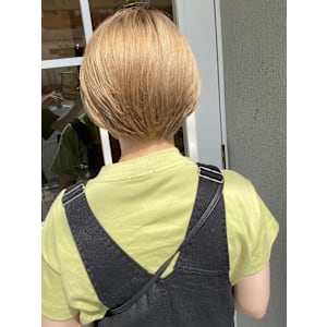 ハイトーンミルクティーベージュ×ショート - ba-boo by beauty:beast Academy 高知店【バブー バイ ビューティービーストアカデミー コウチテン】掲載中