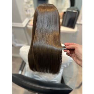 【銀座・新橋・有楽町】WISTERIA PLUS1 銀座一丁