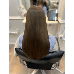 【銀座・新橋・有楽町】WISTERIA PLUS1 銀座一丁