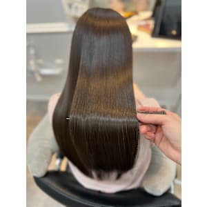 【銀座・新橋・有楽町】WISTERIA PLUS1 銀座一丁