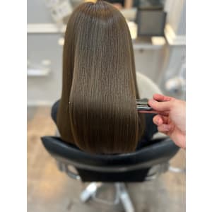 【銀座・新橋・有楽町】WISTERIA PLUS1 銀座一丁