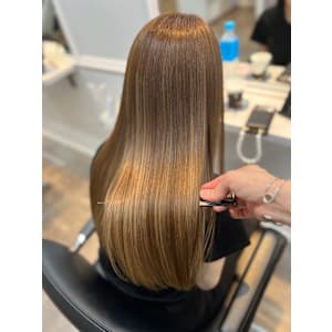 【銀座・新橋・有楽町】WISTERIA PLUS1 銀座一丁