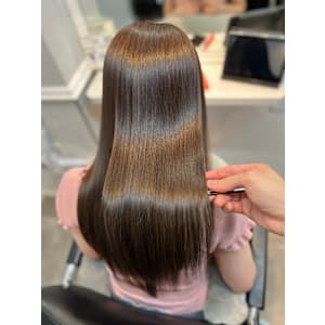 【銀座・新橋・有楽町】WISTERIA PLUS1 銀座一丁