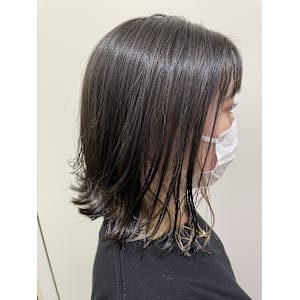 インナーベージュ