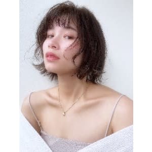 柔らか透明感グレージュ×ふんわりボブ