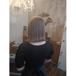 medel×ミディアム