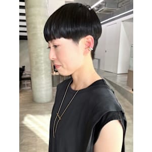 ミニマムマッシュ 大人ショート 刈り上げ フルバング - CELL【セル】掲載中