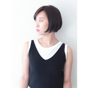 ショートボブ！伸ばしかけの切りっぱなし