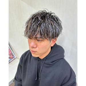 横浜メンズメッシュパーマハイライトカラーメッシュキャップヘア