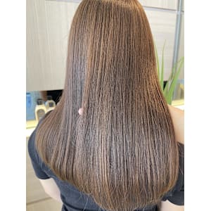 ツヤ髪大人ベージュカラー/Kurumi