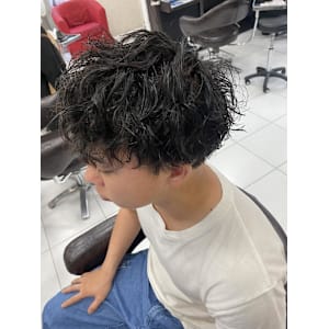 ツイスパ/刈り上げマッシュ/眉カット　錦糸町北口