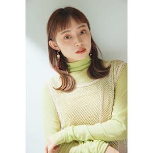 セミロング/ベージュカラー