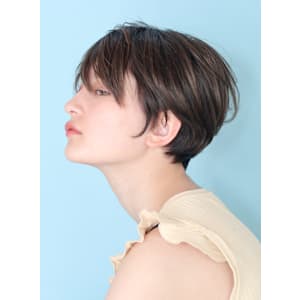 40代デザインカラーオリーブベージュ小顔レイヤーショート - INCEPTION  GINZA 銀座【インセプション】掲載中