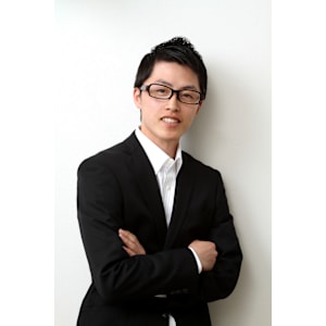 ウェットだけど好印象。営業にも持ってこいのビジネスショート。