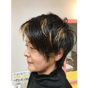 アシンメトリーレイヤーウルフ - 美容室Stella【ステラ】掲載中