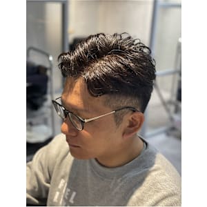 メンズ★☆モテる刈り上げビジネスパーマ☆★